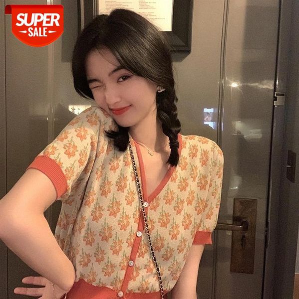 the waist is short and thin, flower knit cardigan jacket female net red tide #4i5p, White 
the waist is short and thin, flower knit cardigan jacket female net red tide #4i5p, White