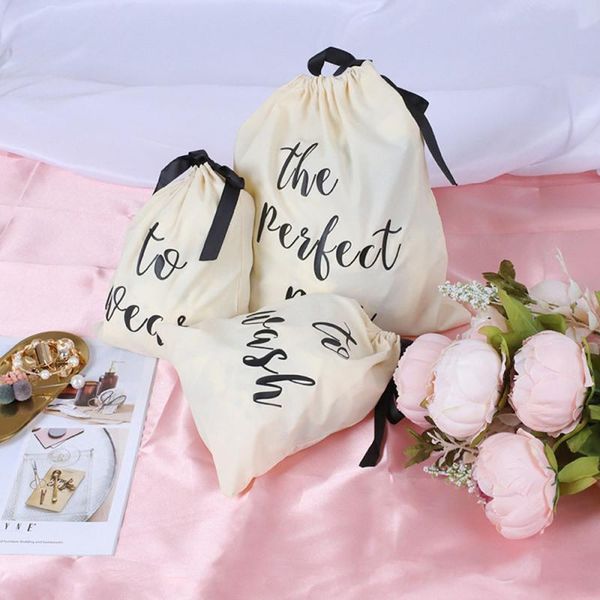 home clothes clothing english letter storage bag the wear fabric bundle pocket wash dirty household products bags
home clothes clothing english letter storage bag the wear fabric bundle pocket wash dirty household products bags