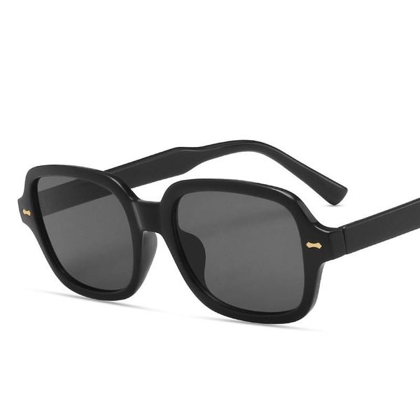 sunglasses 2021 europe and the united states fashion box personality rice nail trend retro street take, White;black
sunglasses 2021 europe and the united states fashion box personality rice nail trend retro street take, White;black