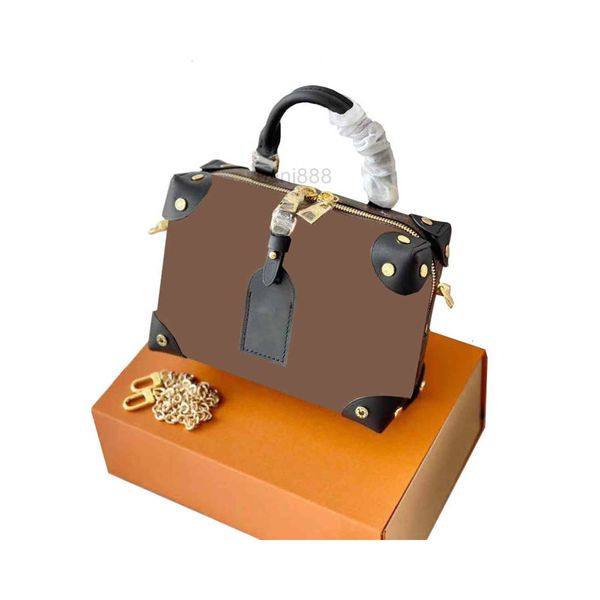 totes retro old flower soft box luxury designers bags luxurious ladies handbags the latest woman small square bag classic portable
totes retro old flower soft box luxury designers bags luxurious ladies handbags the latest woman small square bag classic portable
