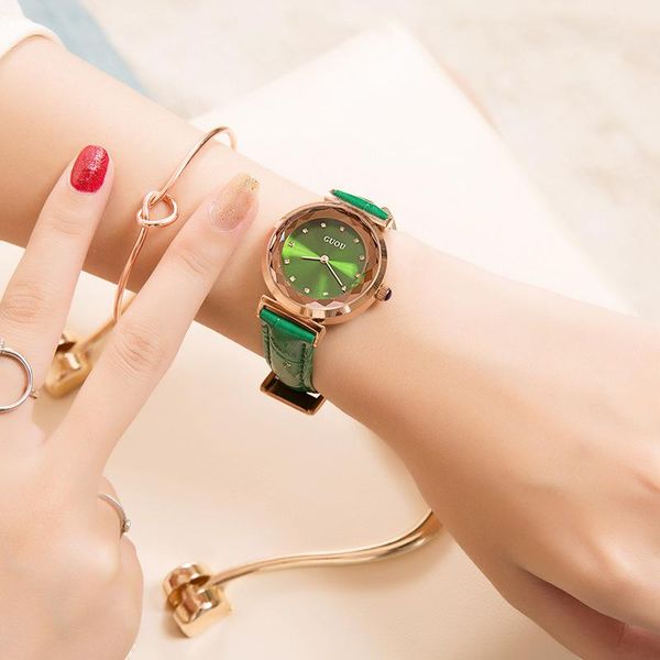 wristwatches 2021 fashion brand rhinestone watches lady luxury genuine leather wristwatch women waterproof quartz dress watch clocks, Slivery;brown
wristwatches 2021 fashion brand rhinestone watches lady luxury genuine leather wristwatch women waterproof quartz dress watch clocks, Slivery;brown