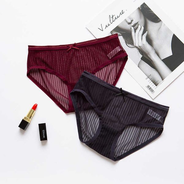 briefs panties autumn and winter women's c85 drawing hollow lace no mark breathable low waist through, Black;white
briefs panties autumn and winter women's c85 drawing hollow lace no mark breathable low waist through, Black;white