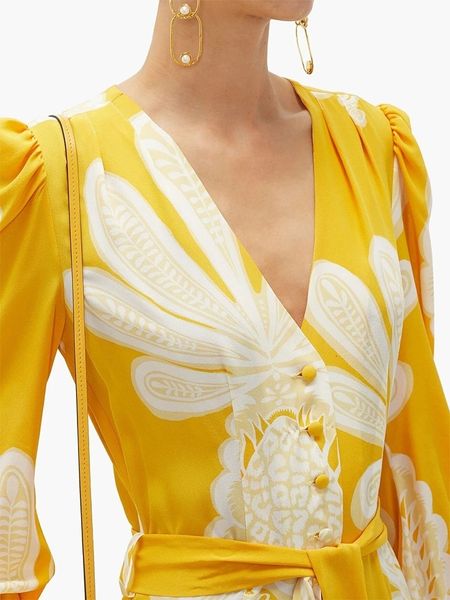 european and american catwalk high-quality with sleeve print waist, Black 
european and american catwalk high-quality with sleeve print waist, Black