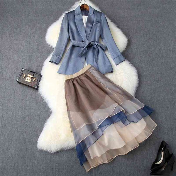 autumn 2019 new european and american women's wear long sleeve lace-up coat organza skirt fashion suits jvjf, White
autumn 2019 new european and american women's wear long sleeve lace-up coat organza skirt fashion suits jvjf, White