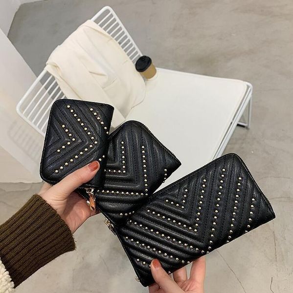 factory wholesale women handbag street fashion rivet punk wallet personality joker thread leather womens wallets fashions stripes storage zi, Red;black
factory wholesale women handbag street fashion rivet punk wallet personality joker thread leather womens wallets fashions stripes storage zi, Red;black