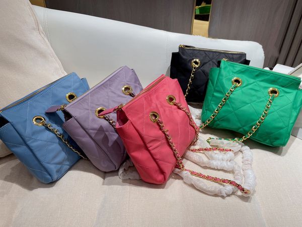 womens classic design crossbody fashion tote aslant one shoulder bag shopping cost value flower decoration gradient single handbag elegant
womens classic design crossbody fashion tote aslant one shoulder bag shopping cost value flower decoration gradient single handbag elegant
