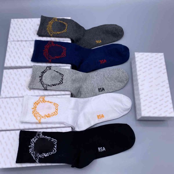 sock 5 oegu tube cotton pairs a middle box of combed cotton middle tube business socks 90% cotton antibacterial sweat-absorbent and deodoran, Black
sock 5 oegu tube cotton pairs a middle box of combed cotton middle tube business socks 90% cotton antibacterial sweat-absorbent and deodoran, Black