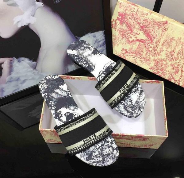 sandals fashion women's casual summer printing beach slippers shoes female peep toe slipper woman sandal d3077, Black
sandals fashion women's casual summer printing beach slippers shoes female peep toe slipper woman sandal d3077, Black