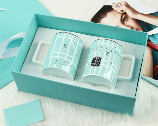 good quality bone china mug high-end ceramic cup porcelain drinkware tableware milk tea cups couple mugs gift box
good quality bone china mug high-end ceramic cup porcelain drinkware tableware milk tea cups couple mugs gift box