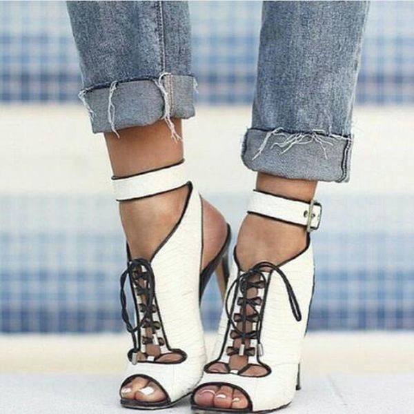shoes,beautiful fashionable women's shoes, about 11cm high-heeled sandals, sandals. size:34-45 sandals, Black
shoes,beautiful fashionable women's shoes, about 11cm high-heeled sandals, sandals. size:34-45 sandals, Black