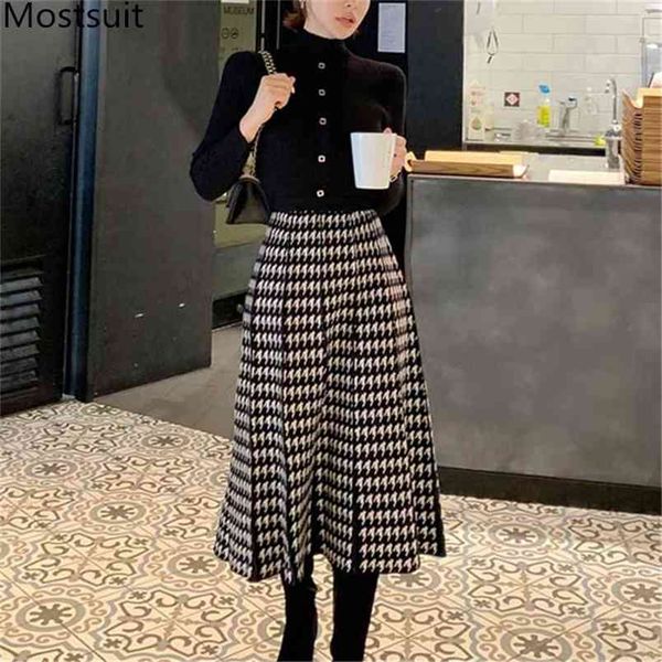 color-blocked houndstooth knitted women dress spring full sleeve stand collar long dresses korean elegant vintage vestidos 210513, Black;gray
color-blocked houndstooth knitted women dress spring full sleeve stand collar long dresses korean elegant vintage vestidos 210513, Black;gray