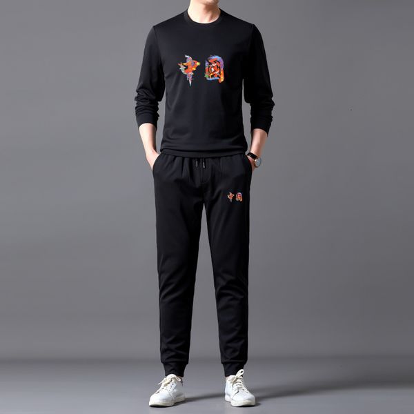 2021 spring and autumn straight hair sportswear fashion brand leisure men's printing long sleeve two-piece set, Black
2021 spring and autumn straight hair sportswear fashion brand leisure men's printing long sleeve two-piece set, Black
