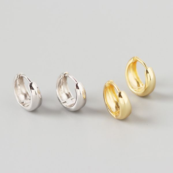 yhe0179 s925 sterling silver ins geometric metal wide face ear ring buckle personality net red earrings, Golden
yhe0179 s925 sterling silver ins geometric metal wide face ear ring buckle personality net red earrings, Golden