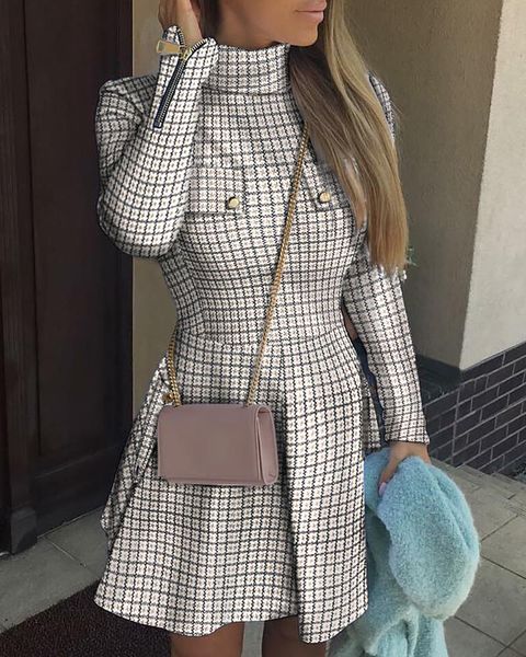 casual dresses 2021 women fashion elegant ol office lady autumn spring high neck plaid zipper pocket design long sleeve mini dress, Black;gray
casual dresses 2021 women fashion elegant ol office lady autumn spring high neck plaid zipper pocket design long sleeve mini dress, Black;gray