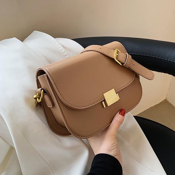 evening bags niche design handbag all-match 2021 fashion messenger bag high-end western style square shoulder width: 19cm
evening bags niche design handbag all-match 2021 fashion messenger bag high-end western style square shoulder width: 19cm