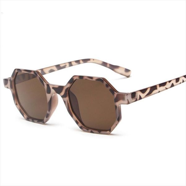 small sunglasses women vintage polygon black pink red sun glasses fashoin retro brand eyeglasses mirror uv400, White;black
small sunglasses women vintage polygon black pink red sun glasses fashoin retro brand eyeglasses mirror uv400, White;black