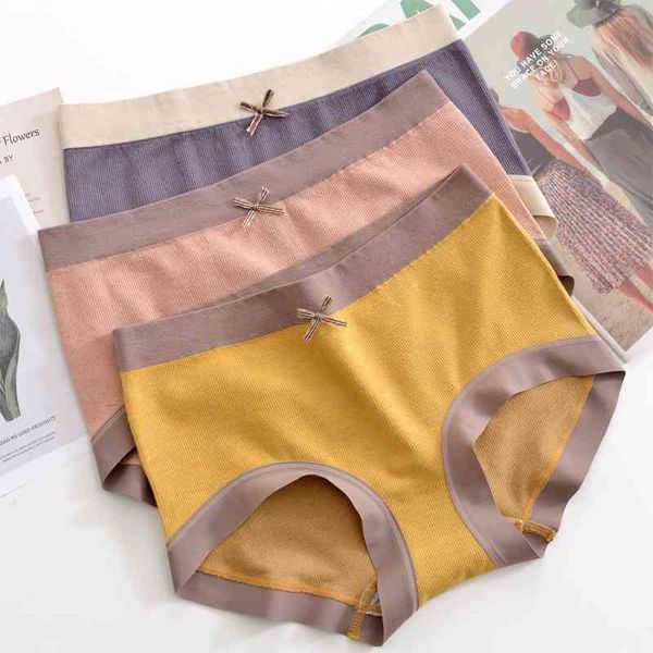 middle waist panties female non pure cotton antibacterial breathable breech girl sweet and lovely traceless triangle shorts, Black;white
middle waist panties female non pure cotton antibacterial breathable breech girl sweet and lovely traceless triangle shorts, Black;white