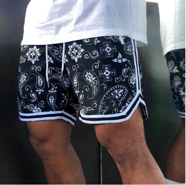men's shorts summer camouflage mesh breathable fitness sports leisure basketball running outdoor exercise, White;black
men's shorts summer camouflage mesh breathable fitness sports leisure basketball running outdoor exercise, White;black