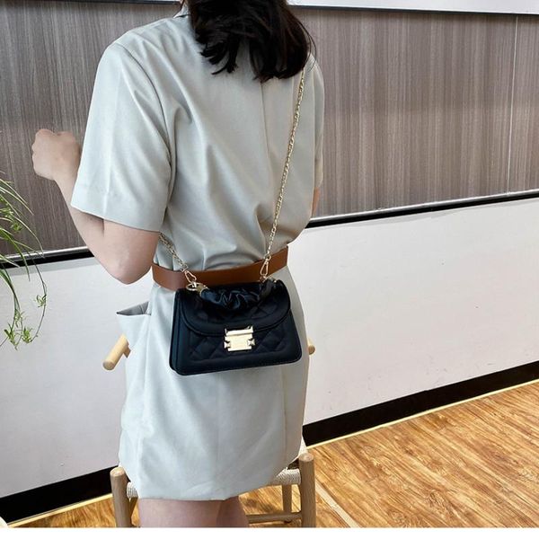 evening bags small bag female 2021 simple fashion retro single shoulder messenger fragrant style diamond chain
evening bags small bag female 2021 simple fashion retro single shoulder messenger fragrant style diamond chain