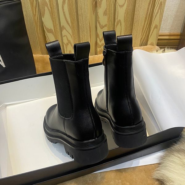 33-43 women chunky heel boots woman shoes autumn brand designer chelsea boots female platform boots lasdies fashion, Black
33-43 women chunky heel boots woman shoes autumn brand designer chelsea boots female platform boots lasdies fashion, Black