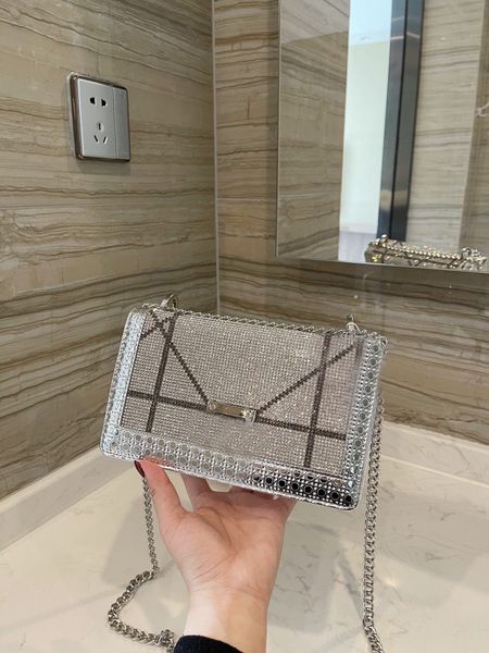 cross body bags luxurys designers fashion womens crossbody shoulder bag letter handbag ladies purse 2021 chains camera handbags cross-body
cross body bags luxurys designers fashion womens crossbody shoulder bag letter handbag ladies purse 2021 chains camera handbags cross-body