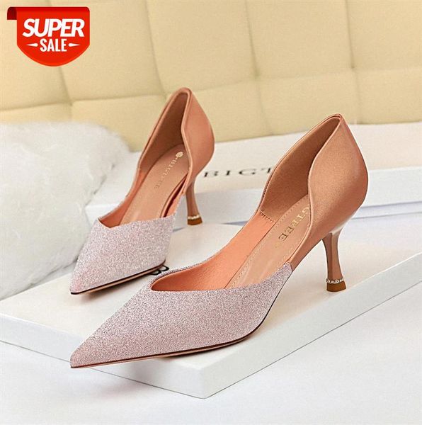2126-2 korean fashion women's shoes rhinestone wine glass with shallow mouth hollow pointed toe color matching nightclub slim #ql5j
2126-2 korean fashion women's shoes rhinestone wine glass with shallow mouth hollow pointed toe color matching nightclub slim #ql5j