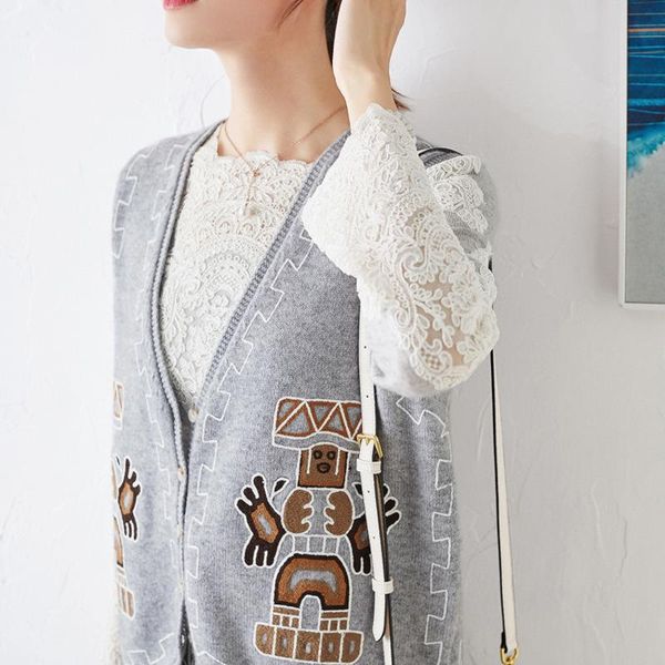 women's vests robot embroidered wool vest high j straight out of the goods and factory leisure, Black;white
women's vests robot embroidered wool vest high j straight out of the goods and factory leisure, Black;white