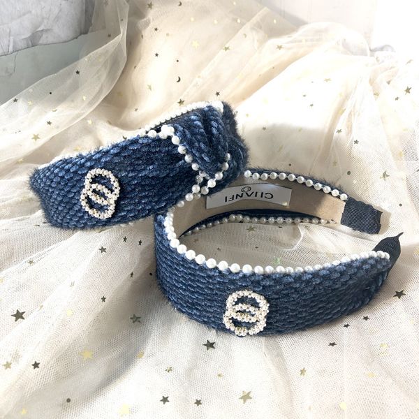 barrettes hairpin fashion medieval pearl hair hoop korean simple fabric wide edge girl compression headband headdress, Golden;silver
barrettes hairpin fashion medieval pearl hair hoop korean simple fabric wide edge girl compression headband headdress, Golden;silver