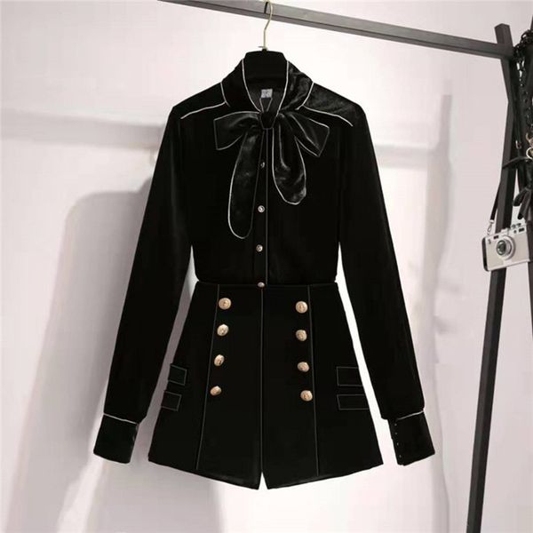 vintage temperament black velvet two pieces pant women long sleeve bow collar shirt + golden double-breasted shorts set 210416, White
vintage temperament black velvet two pieces pant women long sleeve bow collar shirt + golden double-breasted shorts set 210416, White