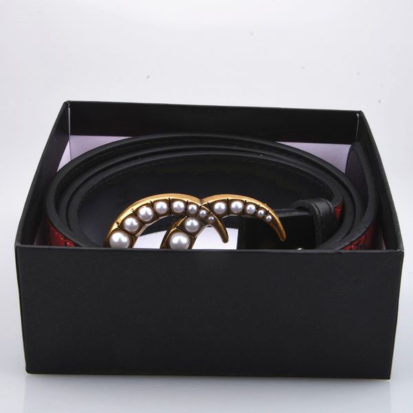 2021 womens mens belt black genuine leather gold smooth buckle with white box white dust bag white gift bag black card, Black;brown
2021 womens mens belt black genuine leather gold smooth buckle with white box white dust bag white gift bag black card, Black;brown