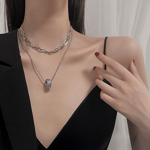 double circle necklace female xia xiaozhong luxury new female collarbone chain folding to wear necklace, Silver
double circle necklace female xia xiaozhong luxury new female collarbone chain folding to wear necklace, Silver
