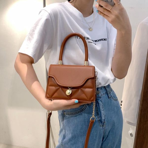 cross body 2021 summer fashion women's handbag square shoulder bags for female exquisite pu leather crossbody bag
cross body 2021 summer fashion women's handbag square shoulder bags for female exquisite pu leather crossbody bag
