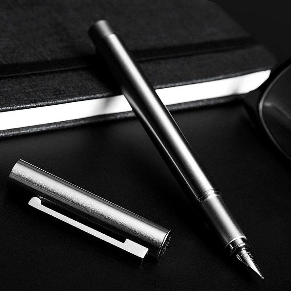 hongdian all in metal stainless steel fountain pen fine nib 0.4mm excellent writing ink pens
hongdian all in metal stainless steel fountain pen fine nib 0.4mm excellent writing ink pens