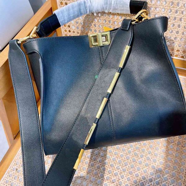 handbag luxurys bags designer tote bag branded crossbody women' houlder cro body fahion with letter printing wide diagonal high qualit
handbag luxurys bags designer tote bag branded crossbody women' houlder cro body fahion with letter printing wide diagonal high qualit