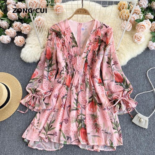 casual dresses korean fashion floral print folds loose chiffon short dress women's spring autumn elegant sweet v-neck party midi 2021, Black;gray
casual dresses korean fashion floral print folds loose chiffon short dress women's spring autumn elegant sweet v-neck party midi 2021, Black;gray