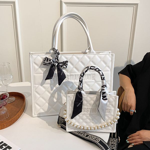 handbag fashion large capacity bag female foreign style linggetuote 2021 wide shoulder belt messenger
handbag fashion large capacity bag female foreign style linggetuote 2021 wide shoulder belt messenger