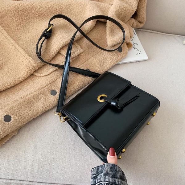 cross body womens handbags simple women's 2021 summer style messenger small square casual versatile fashion shoulder bag purses
cross body womens handbags simple women's 2021 summer style messenger small square casual versatile fashion shoulder bag purses