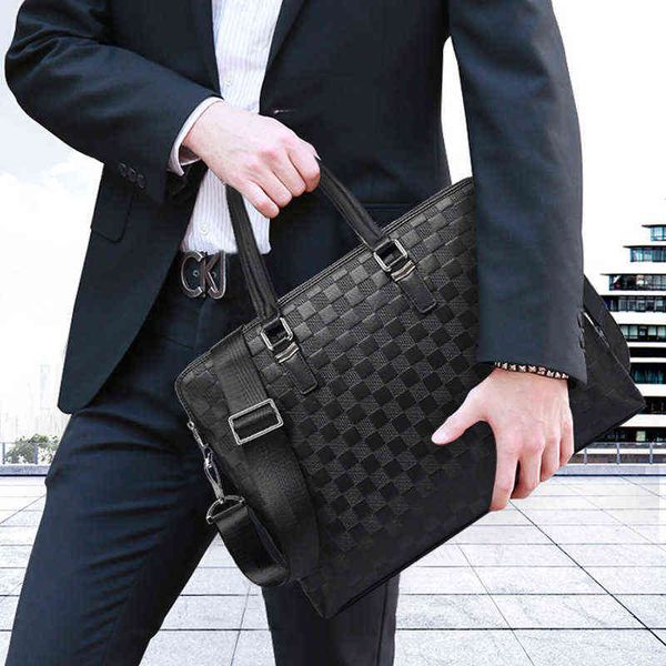 new fashion luxury brand designer 15 inch lapbriefcase business handbag for men large capacity men's leather shoulder bag
new fashion luxury brand designer 15 inch lapbriefcase business handbag for men large capacity men's leather shoulder bag