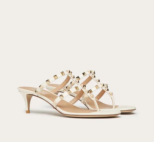 luxurious dress shoes designer women's sandals summer rockstud calfskin leather flip flop sandal outdoor casual beach slipper slides eu, Black
luxurious dress shoes designer women's sandals summer rockstud calfskin leather flip flop sandal outdoor casual beach slipper slides eu, Black