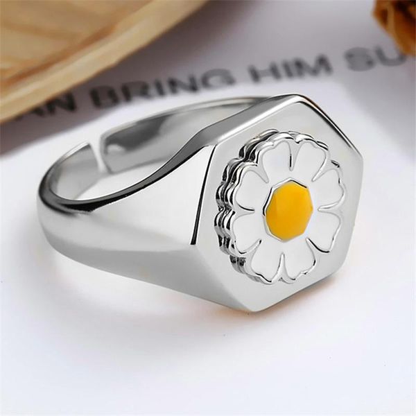 vintage metal gold color sunflower rings for women wedding trendy jewelry large opening antique tulip daisy anillos, Slivery;golden
vintage metal gold color sunflower rings for women wedding trendy jewelry large opening antique tulip daisy anillos, Slivery;golden