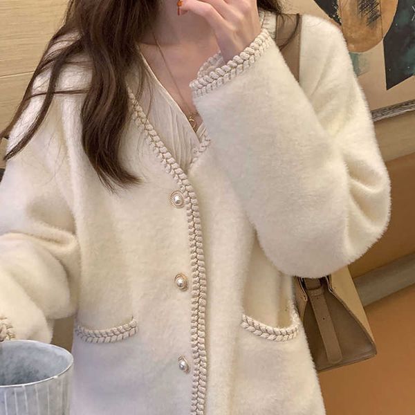 japanese sweet loose fur coat women korean short v-neck jacket and ladies winter warm female streetwear outerwear 210604, Black;brown
japanese sweet loose fur coat women korean short v-neck jacket and ladies winter warm female streetwear outerwear 210604, Black;brown