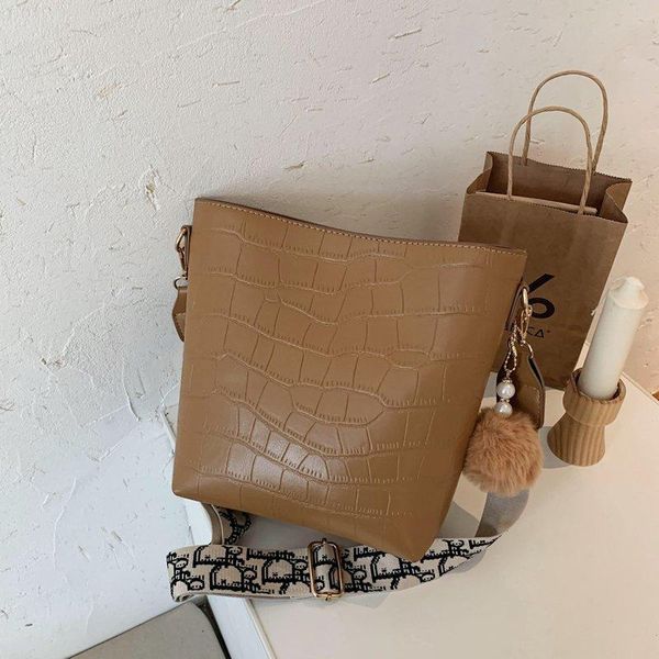evening bags stone pattern casual pure color pu leather women large capacity crossbody handbags fashion all-match ladies bucket shoulder
evening bags stone pattern casual pure color pu leather women large capacity crossbody handbags fashion all-match ladies bucket shoulder