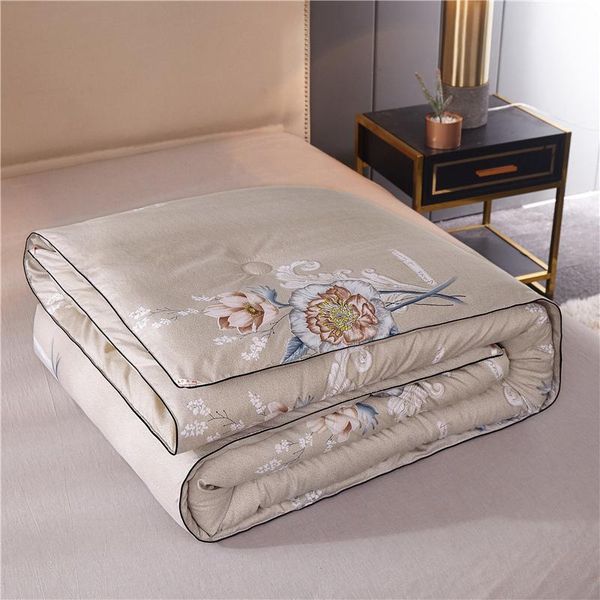 comforters & sets silk quilt thickened winter keep warm four seasons thin white core summer home bedding kid king full
comforters & sets silk quilt thickened winter keep warm four seasons thin white core summer home bedding kid king full