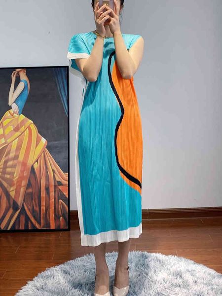 dresses 2021 summer women's color block miyak fold fashionable plus size design sense slim slimming irregular long dress tied, Black;gray
dresses 2021 summer women's color block miyak fold fashionable plus size design sense slim slimming irregular long dress tied, Black;gray