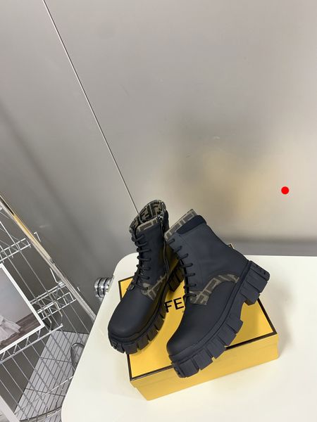 women designer pillow comfort ankle boots lady fashion soft down flat shoes waterproof nylon upper winter outdoor snowfield boot with box -m, Black
women designer pillow comfort ankle boots lady fashion soft down flat shoes waterproof nylon upper winter outdoor snowfield boot with box -m, Black