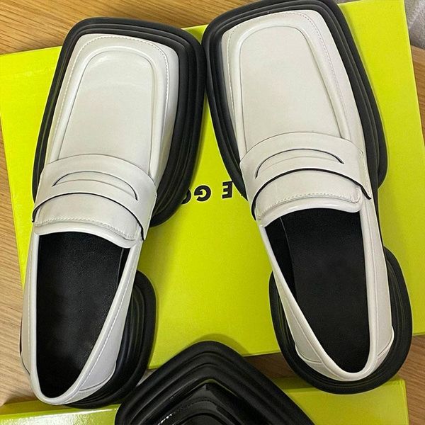 dress shoes in the fall of japanese female college loafers wind a single large base shoe square small leather tide, Black
dress shoes in the fall of japanese female college loafers wind a single large base shoe square small leather tide, Black