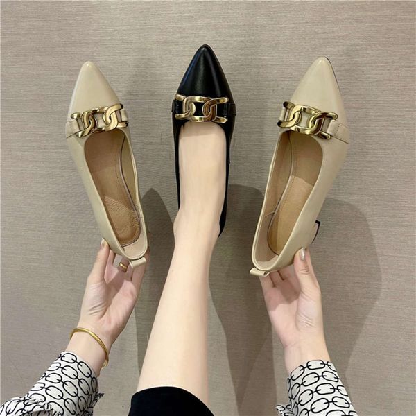 french shallow leather single sho women's autumn pointed thick heel, Black