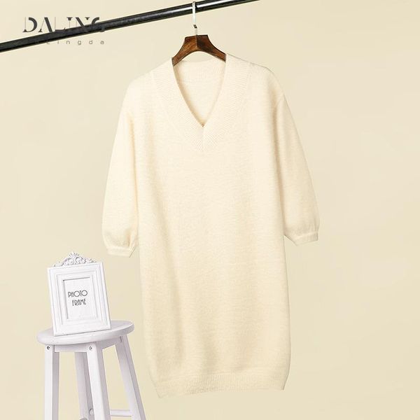 autumn winter v-neck short lantern sleeve thick sweater dress fur women loose mini female chic straight dresses casual, Black;gray
autumn winter v-neck short lantern sleeve thick sweater dress fur women loose mini female chic straight dresses casual, Black;gray