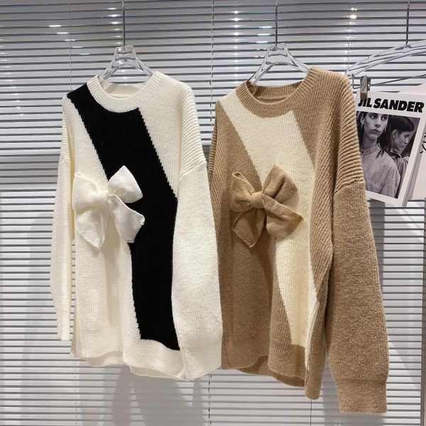 women's sweaters with the winter 2021 stereo bowknot design color matching knitting sweater female temperament, White;black
women's sweaters with the winter 2021 stereo bowknot design color matching knitting sweater female temperament, White;black