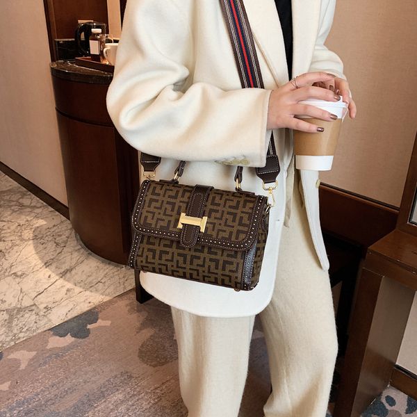 women's bag style wide shoulder strap single shoulder messenger bag texture portable small square
women's bag style wide shoulder strap single shoulder messenger bag texture portable small square